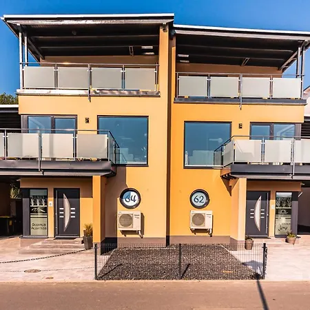 Ferienhaus Seehaus Albatros *